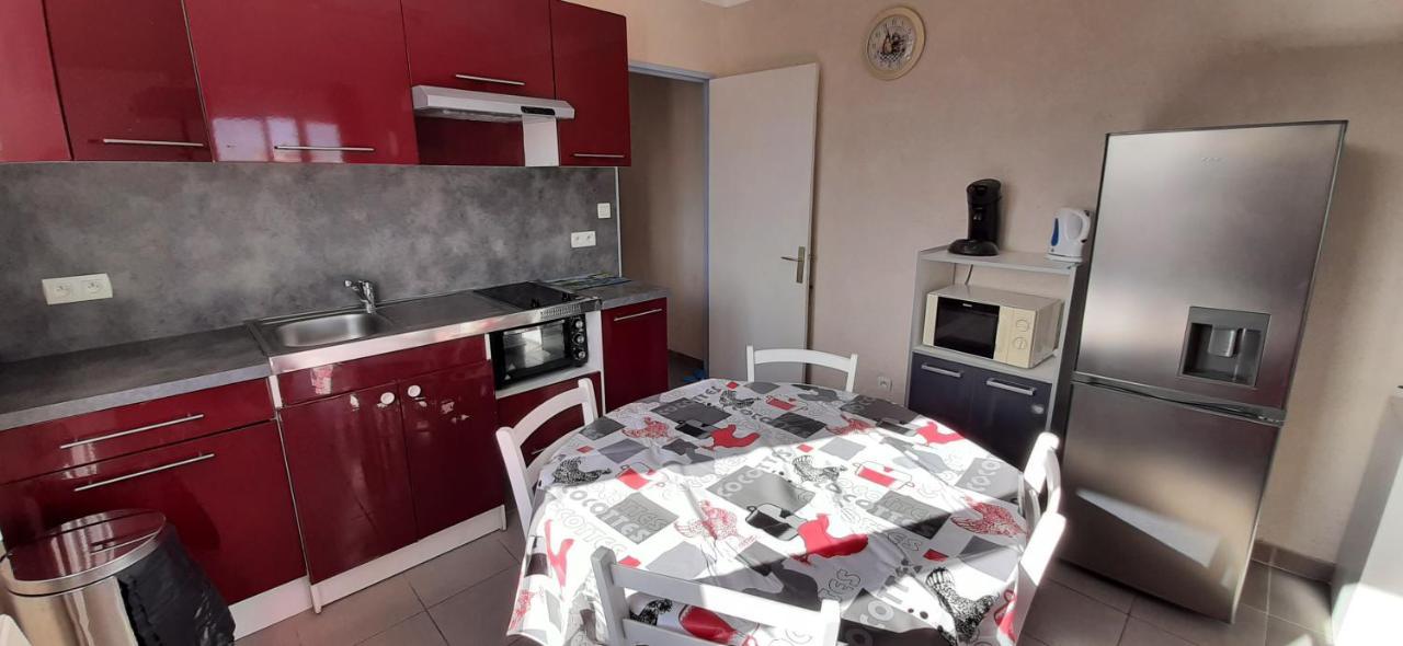 Le Miramar Appartement Face A La Mer - Balcon - Clim Saint-Cyprien  Exterior photo